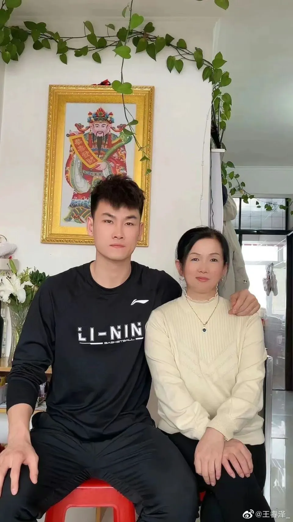 篮球老将如何通过瑜伽提升柔韧性_0